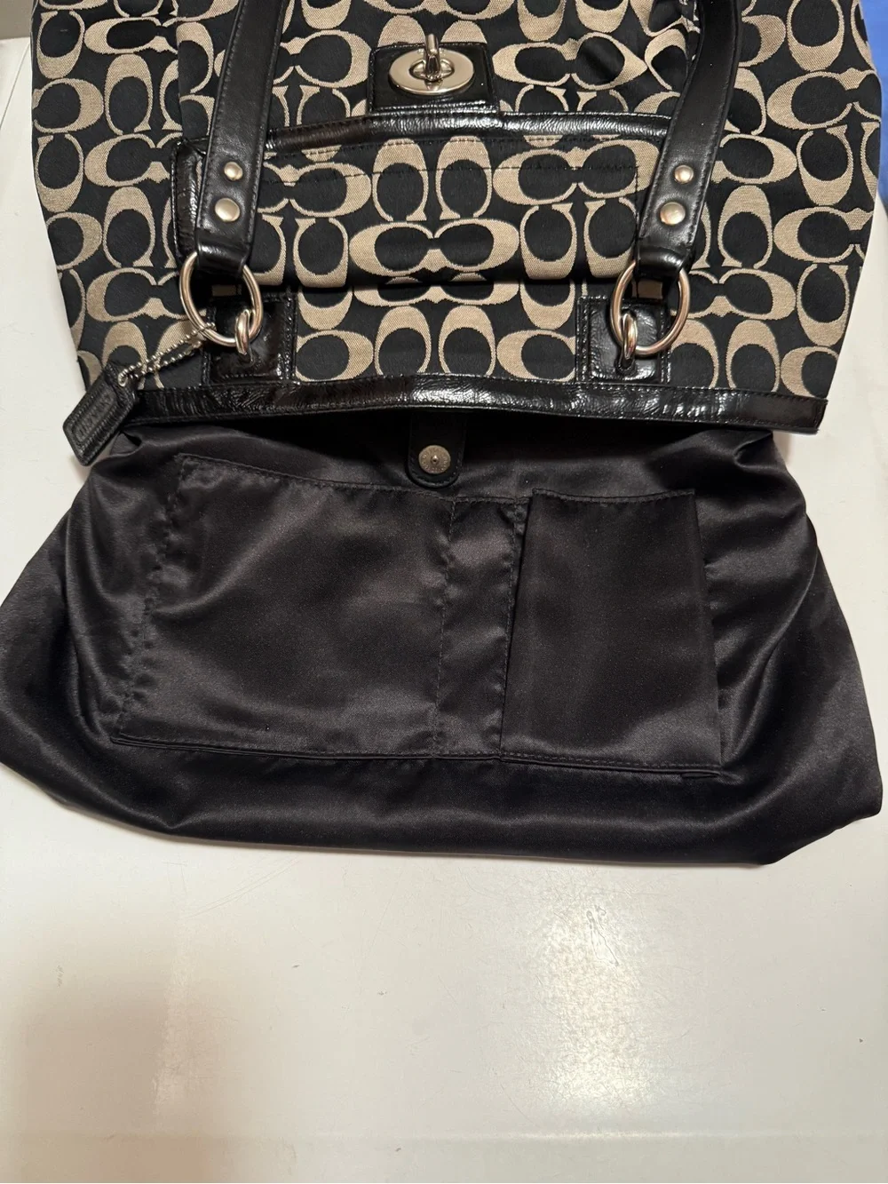 Coach Penelope Black grey Logo Shoulder Bag with Turn-Lock Front Pocket
